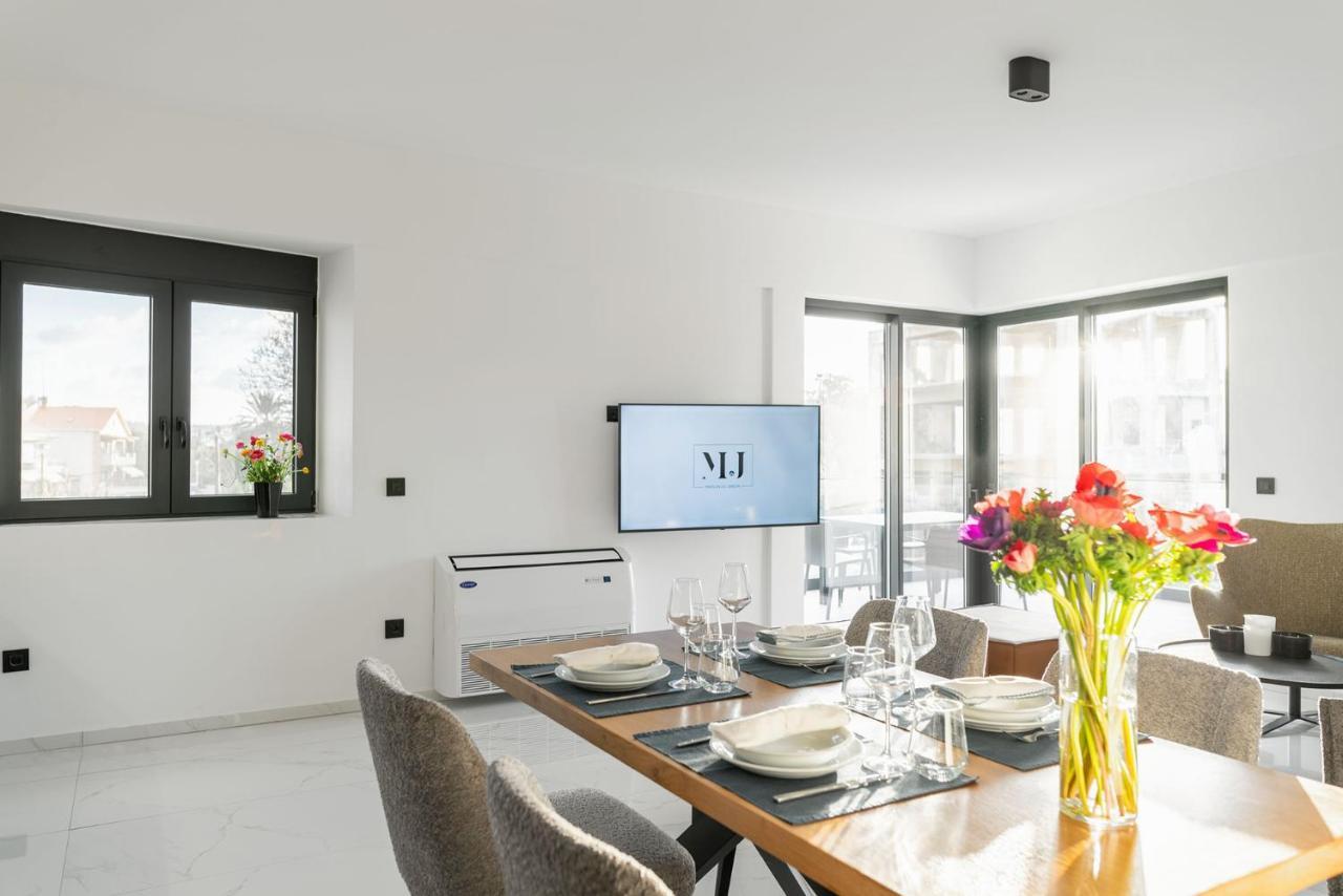 Maison Du Jardin 2-Bedroom Apartment Private Outdoor Jacuzzi Rhodes City Esterno foto