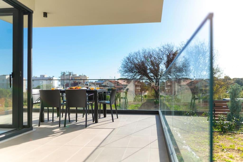 Maison Du Jardin 2-Bedroom Apartment Private Outdoor Jacuzzi Rhodes City Esterno foto