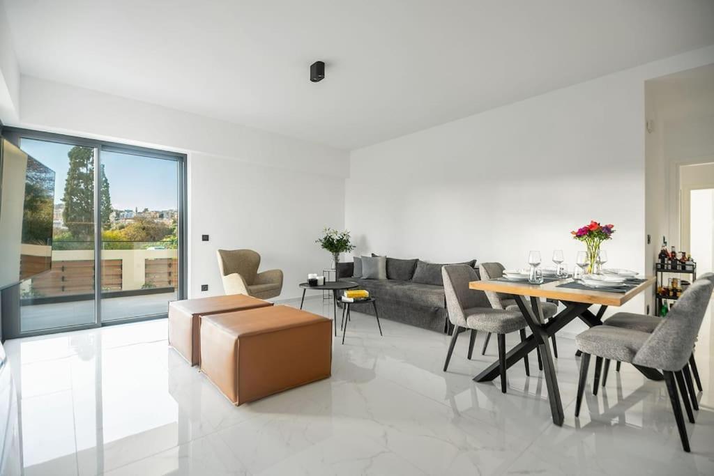 Maison Du Jardin 2-Bedroom Apartment Private Outdoor Jacuzzi Rhodes City Esterno foto